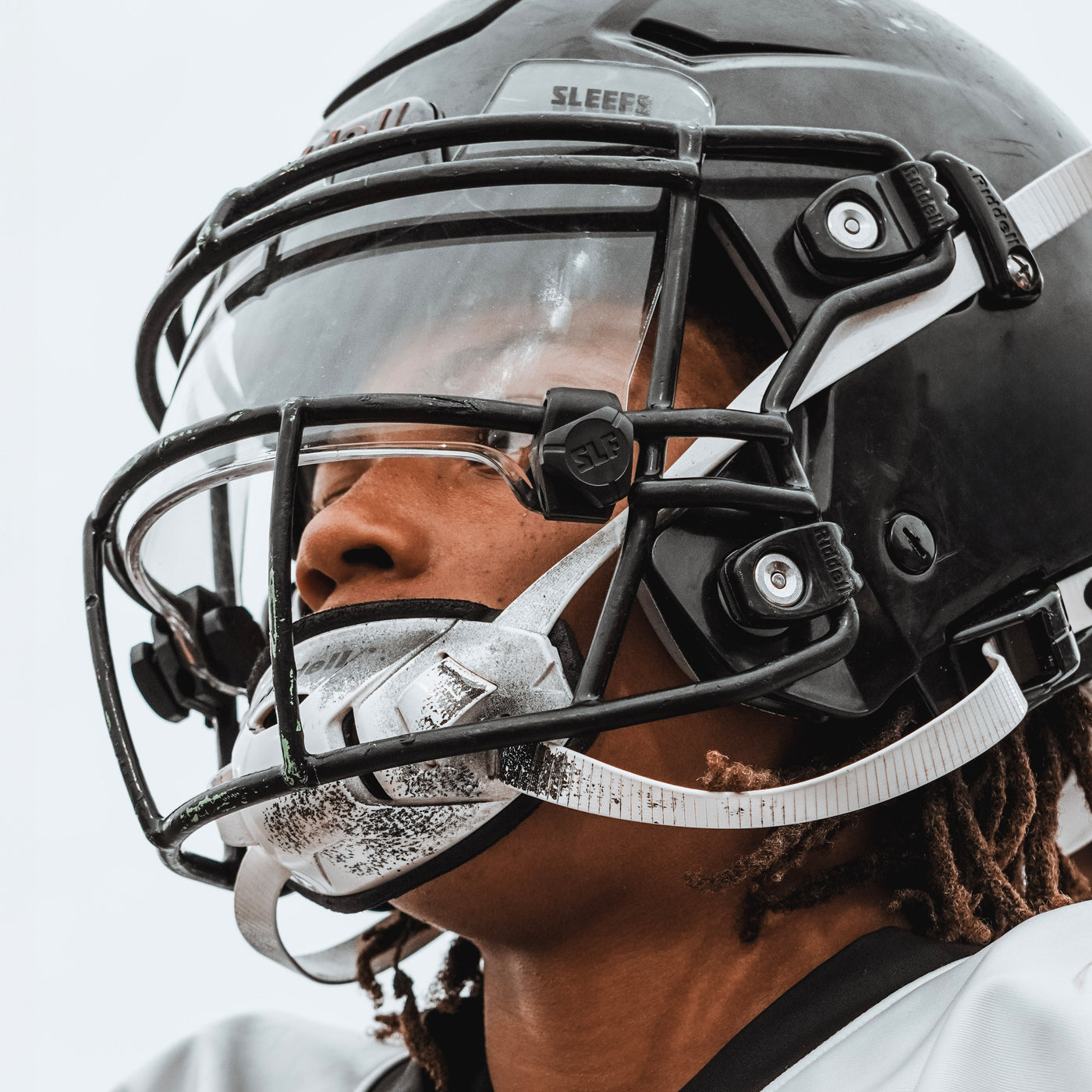 Hue Dark Gray Football Helmet Visor Quick Clips