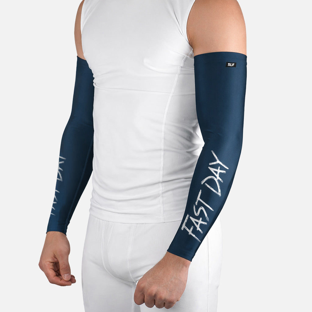 Fast Day Navy Running Sleeves - Pair