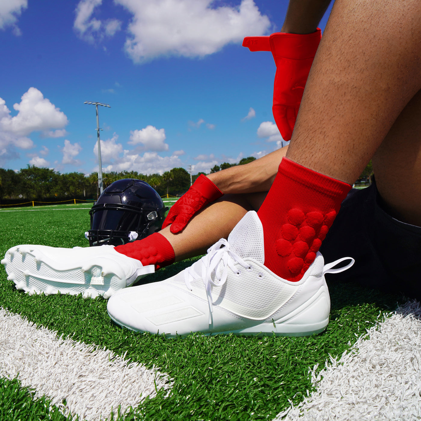 Hue Red Football Padded Short Socks