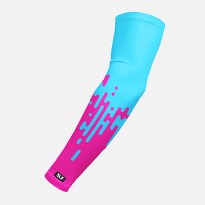 Light Blue/Magenta