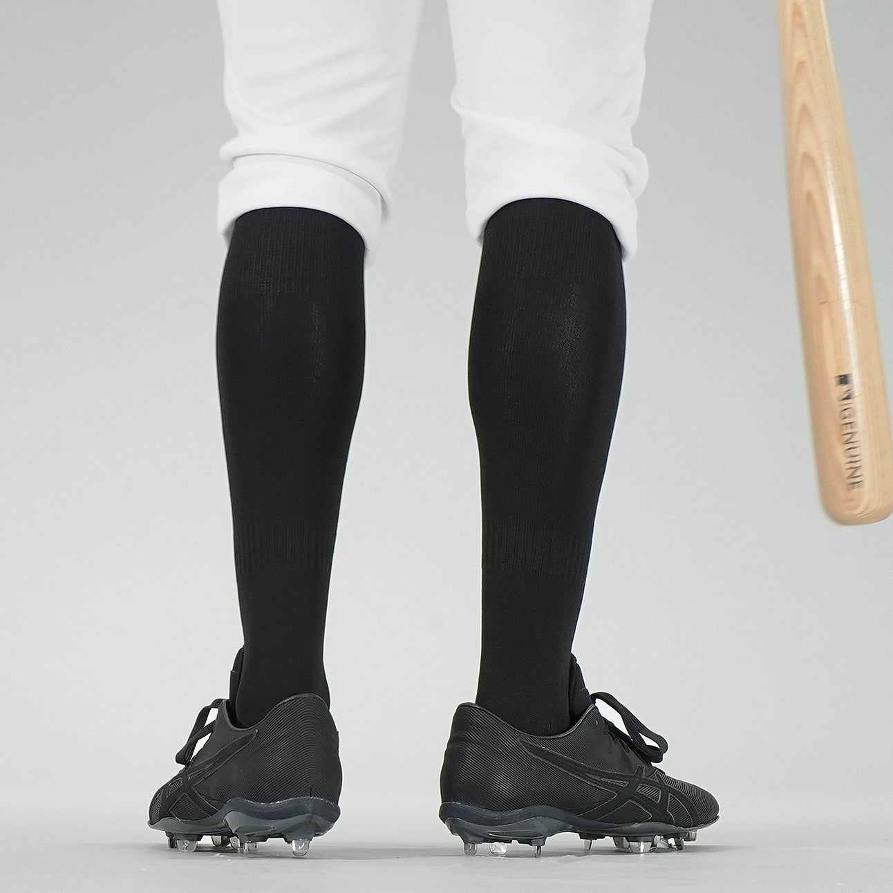 Basic Black Baseball Knee-High Socks