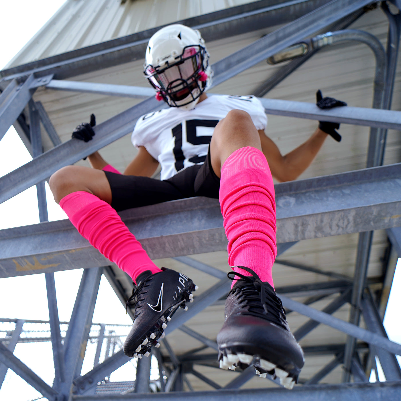 Hue Pink Long Scrunchie Socks