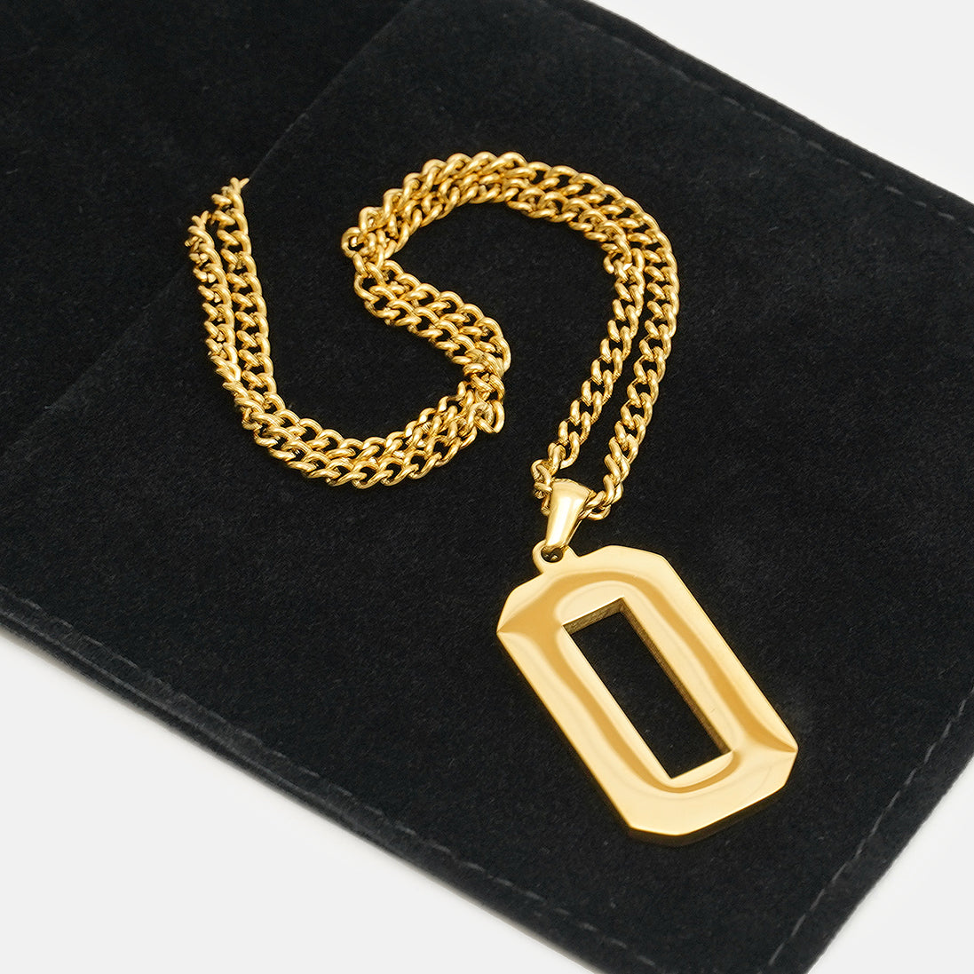 O Letter Pendant with Chain Necklace - Gold Plated Stainless Steel